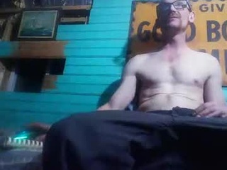 johnybigcock12