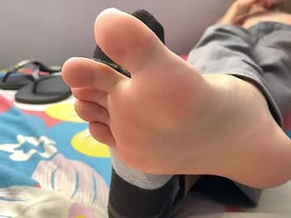 jon_feet