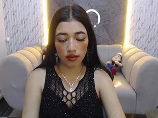 karime_b_
