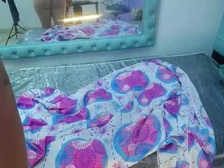 karol_and_tihago