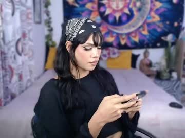 khelani_julls