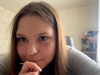 kitty_shy89