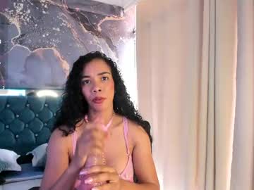 lady_lia__
