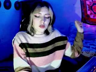 lana_doolly