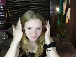 layla_glam