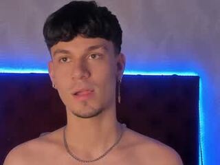 liam_thunder