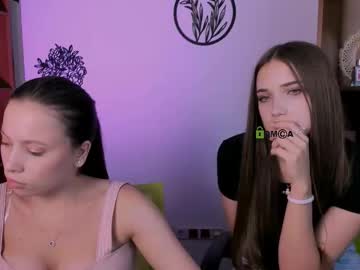 liana_swans