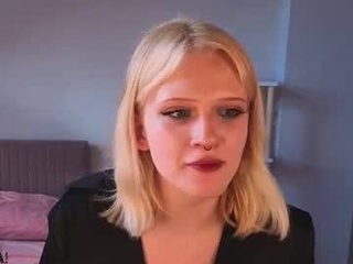 lilly_jhonas