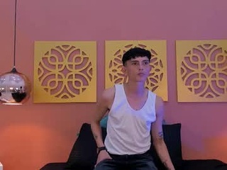 logan_stonee_