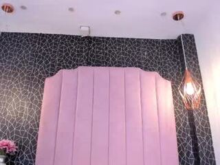 lorelain_lux