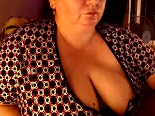 lovelyboobsx