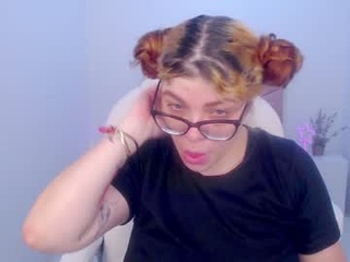 lucie_nicolls