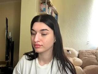 madeleinehodosy