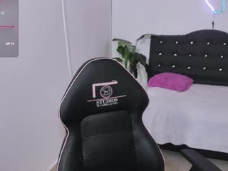 medusa_tay