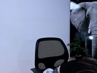 megan_greyy1