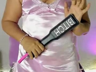 micaelahot04