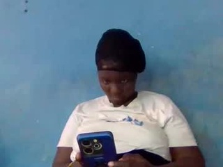 milkyebony254