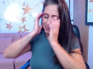 naomi_pe1