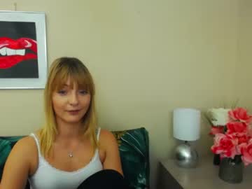 natalie_live
