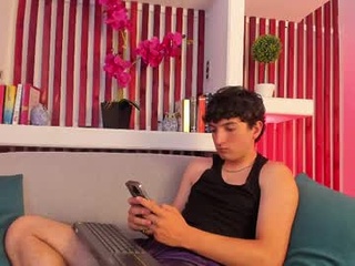 neo_zarek