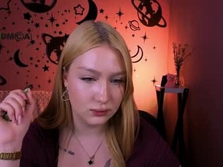 nikkalee