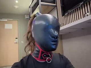 nikki_x