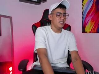 noah_fox19