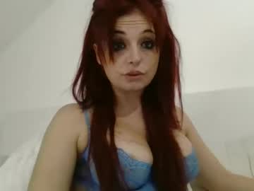 petitredhead2307