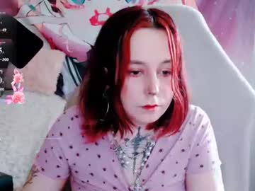 redvelvetdoll