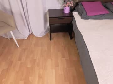 rhea_xo