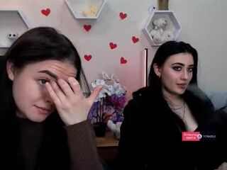 roxy_bloom_
