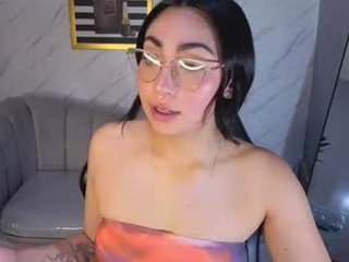 sara_lux_t