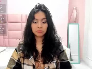 scarlett_blunt