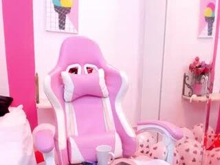 scarlett_jones_5