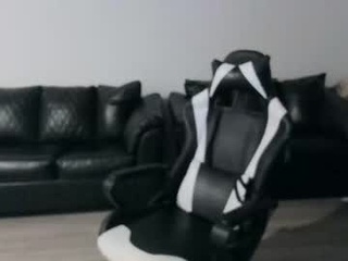 selfmademax579471