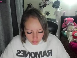 sexyblondiey