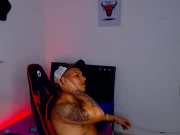 sexywhite_col