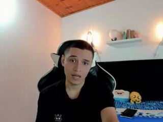 shyboy69_