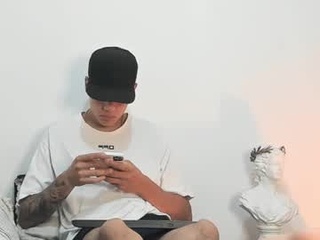 simon_alvarez01