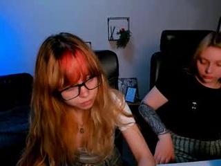 sofi_peaches_