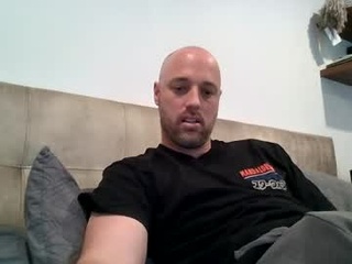 str8feet35