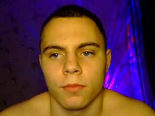 strong_mike1