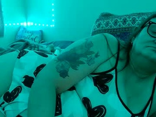 submissivelilslut4u