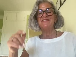 sweethoneymonica