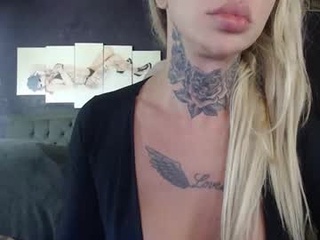 tatuada_safada