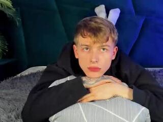 theo__green