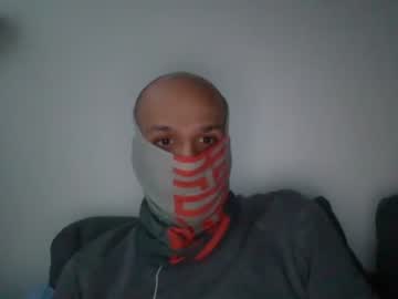 thetubedscarfguy