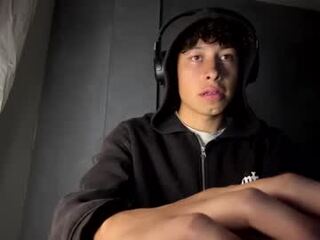 thommmas_