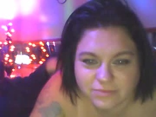 tittylover6977