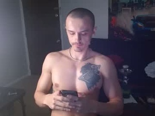 tommystrokes_